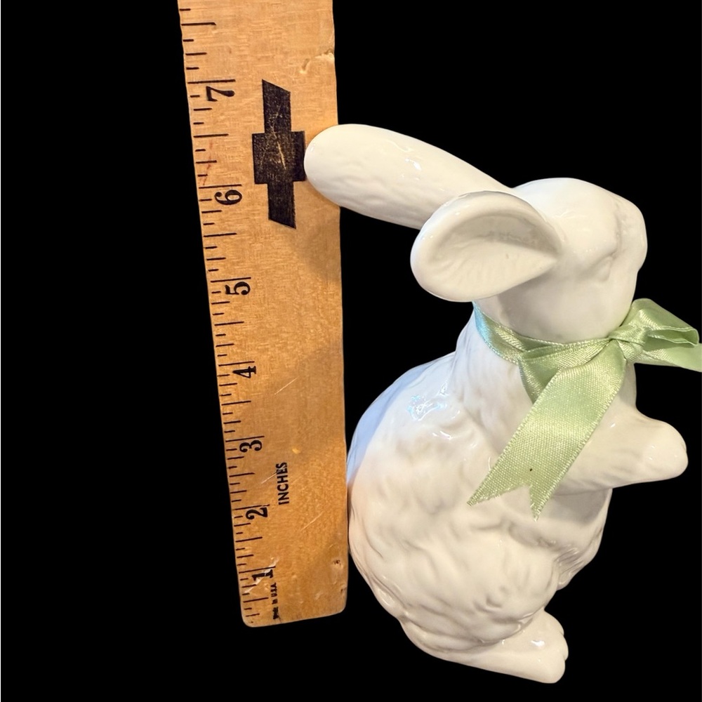 Vtg Pair of White Ceramic Bunny Figurines w/Green Bows-Spring - Picture 8 of 8